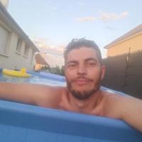 Freetom
